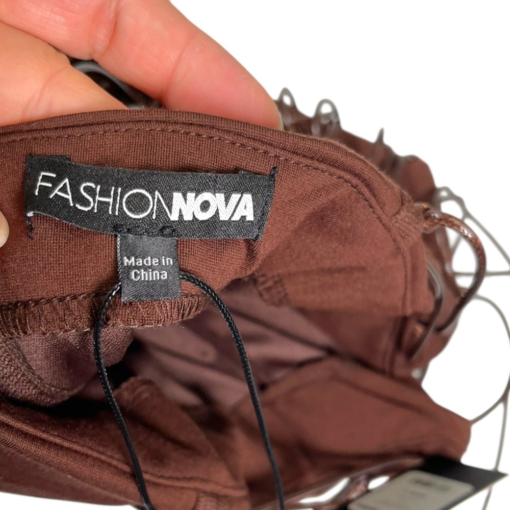 Fashion Nova L Brown Strappy Corset Top Lace Up Caged Baddie Clubwear Festival - Picture 3 of 4
